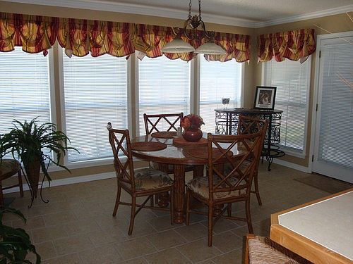 5th image of 13715 Dunvegan Dr