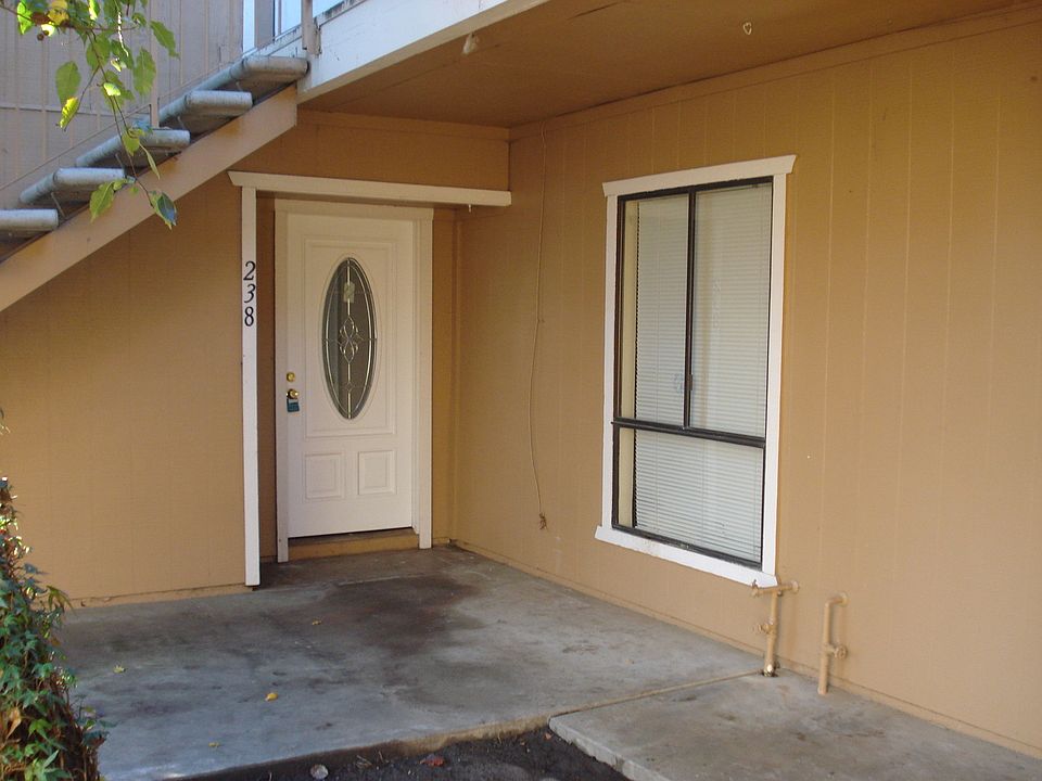 1st image of 238 N Crenshaw St