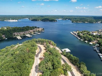 5 Redbud Rd, Lake Ozark, MO, 65049