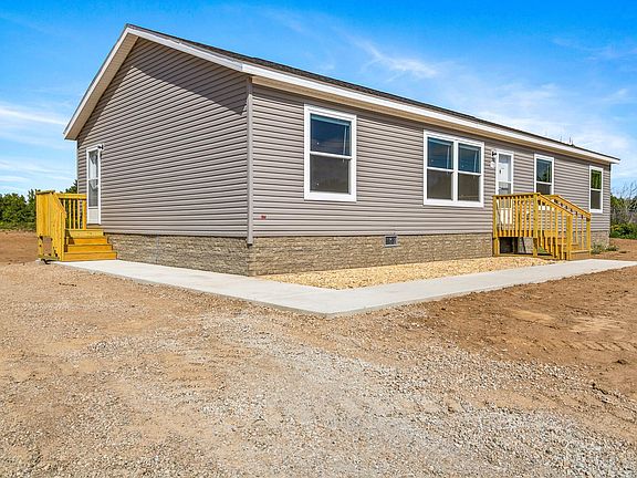 2nd image of 112 Eagle Dr