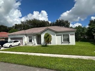 10501 SW 17th Ct, Hollywood, FL 33025