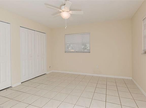 3rd image of 838 Entrada Dr N