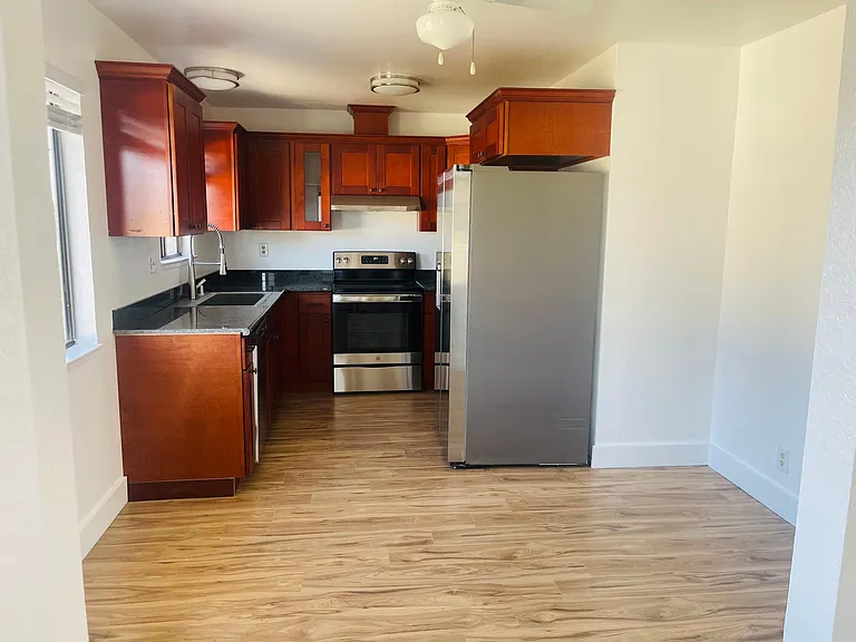 215 Hillcrest Ave #1 — Photo 30