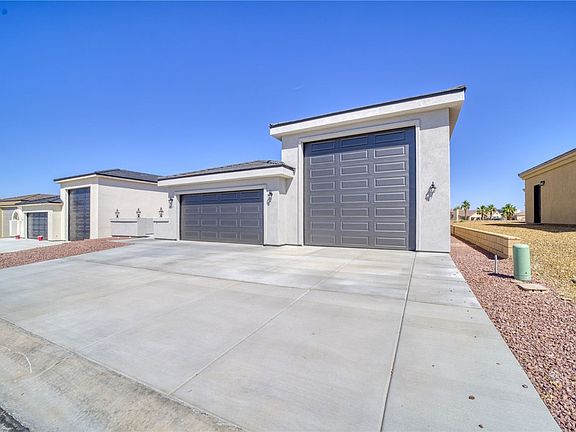 2nd image of 6081 S Greenhorn Drive