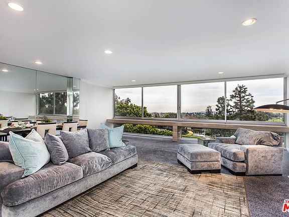 5th image of 2220 Avenue Of The Stars Unit 406