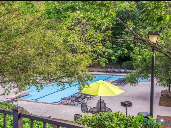 192 Yellowstone Dr APT 306, Charlottesville, VA 22903
