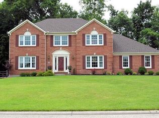 1317 Bedfordshire Dr, Loveland, OH 45140