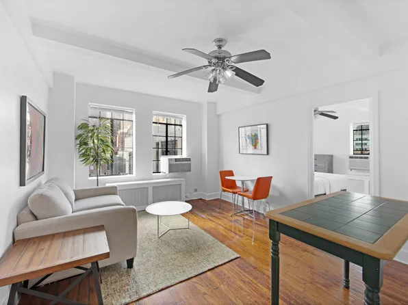 25 Tudor City Place image 1 of 14