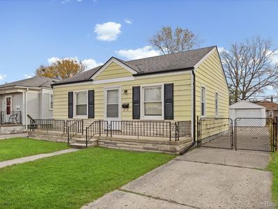 24552 Tuscany Ave, Eastpointe, MI, 48021