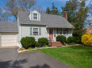 381 Broad St, Eatontown, NJ 07724