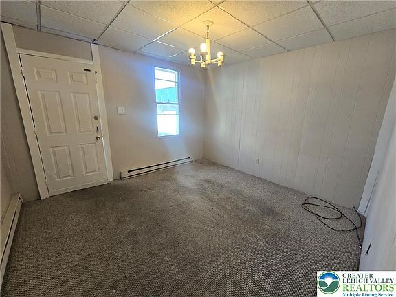 2nd image of 211 Columbia St
