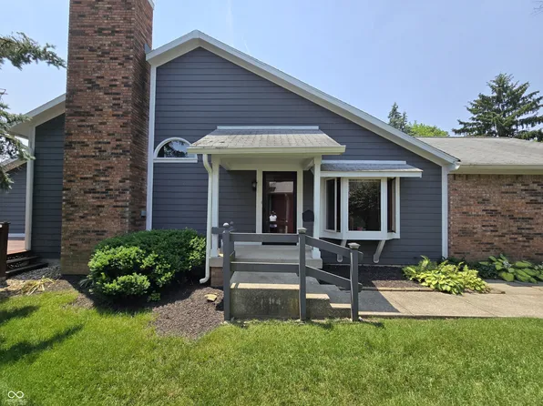 8055 Foxchase Dr, Indianapolis, IN 46256