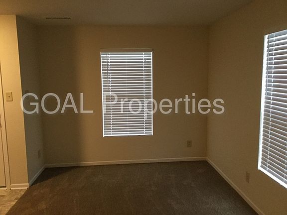 5th image of 12134 E 141st St