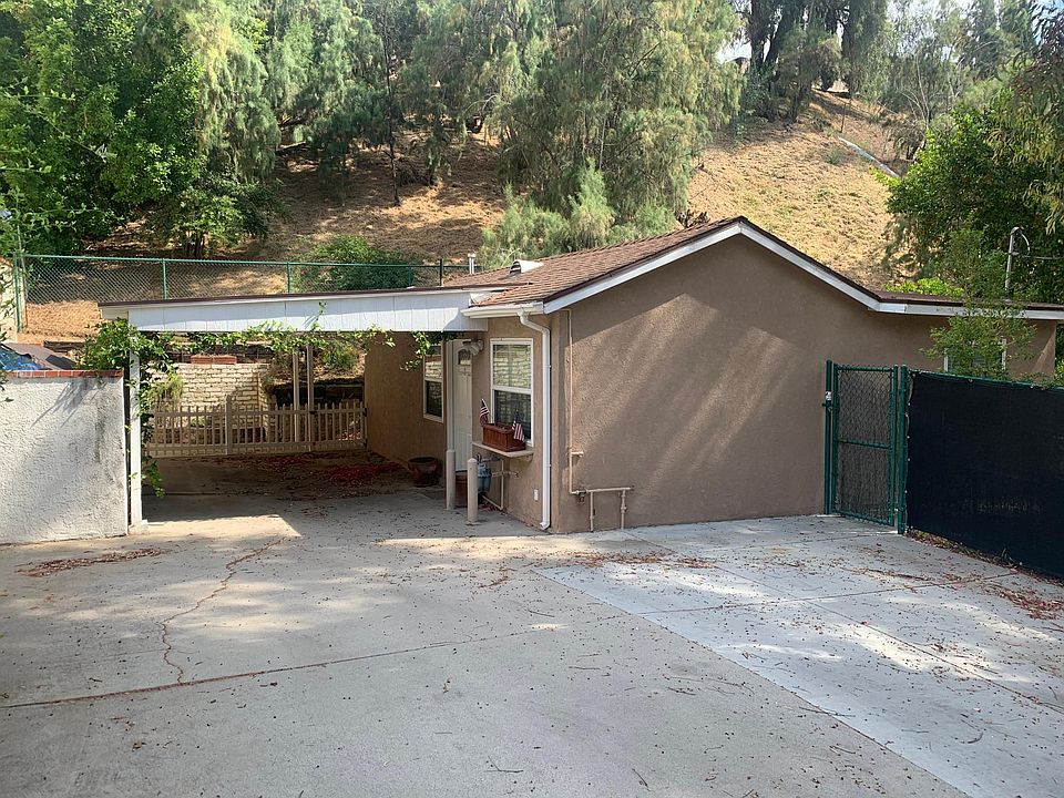 1st image of 21425 Alamo St