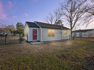 513 Wondertown Dr, Erwin, NC 28339