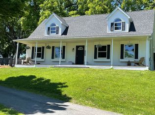 4447 Saunders Rd, Clinton, NY 13323