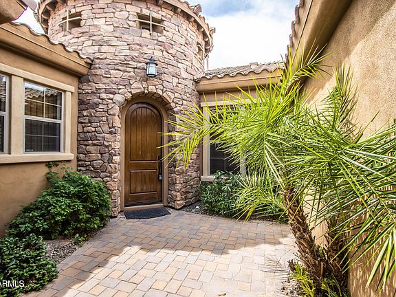 5th image of 18357 W THISTLE LANDING Drive