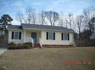 1693 Durham St, Burlington, NC 27217
