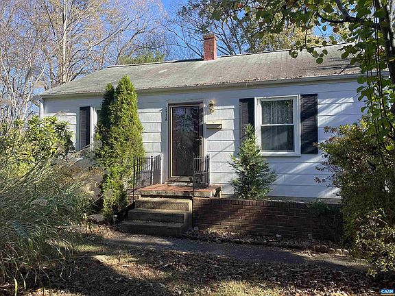 2nd image of 2536 Woodland Dr