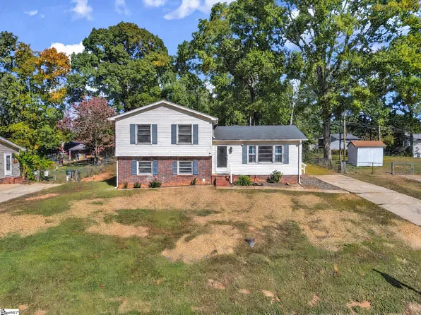 313 Alder Dr, Simpsonville, SC 29680