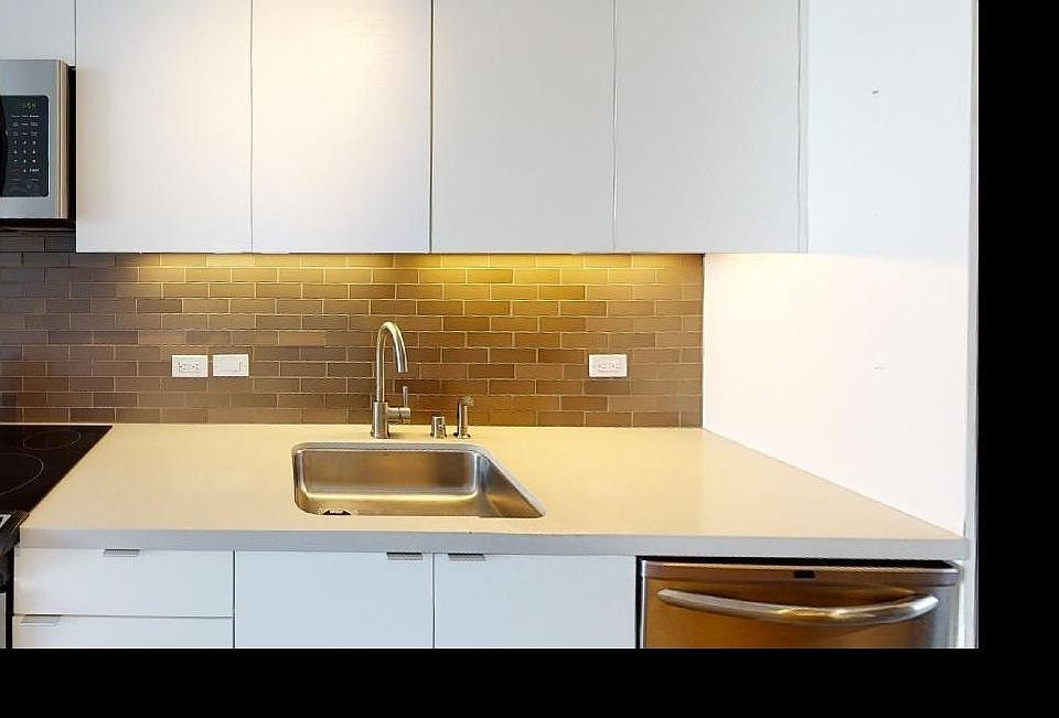 1st image of 2173 Market St #312