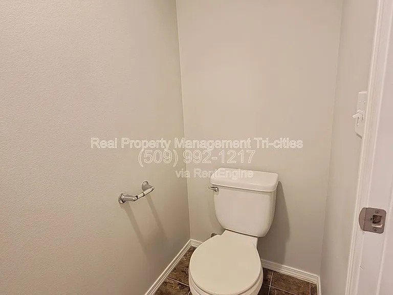 6206 Maryhill Ln — Photo 22