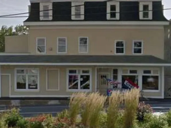 44 Market St, North Berwick, ME 03906