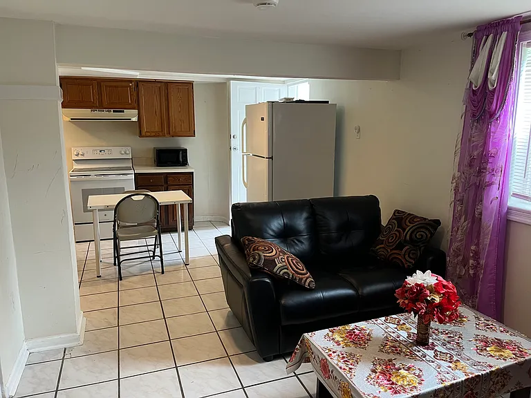 626 Lincoln St #BASEMENT — Photo 5