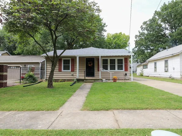 25 S Arundel St, Emporia, KS 66801