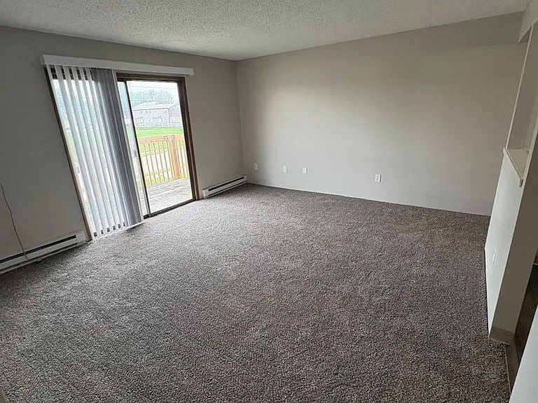 Parkview Apartments — Photo 17