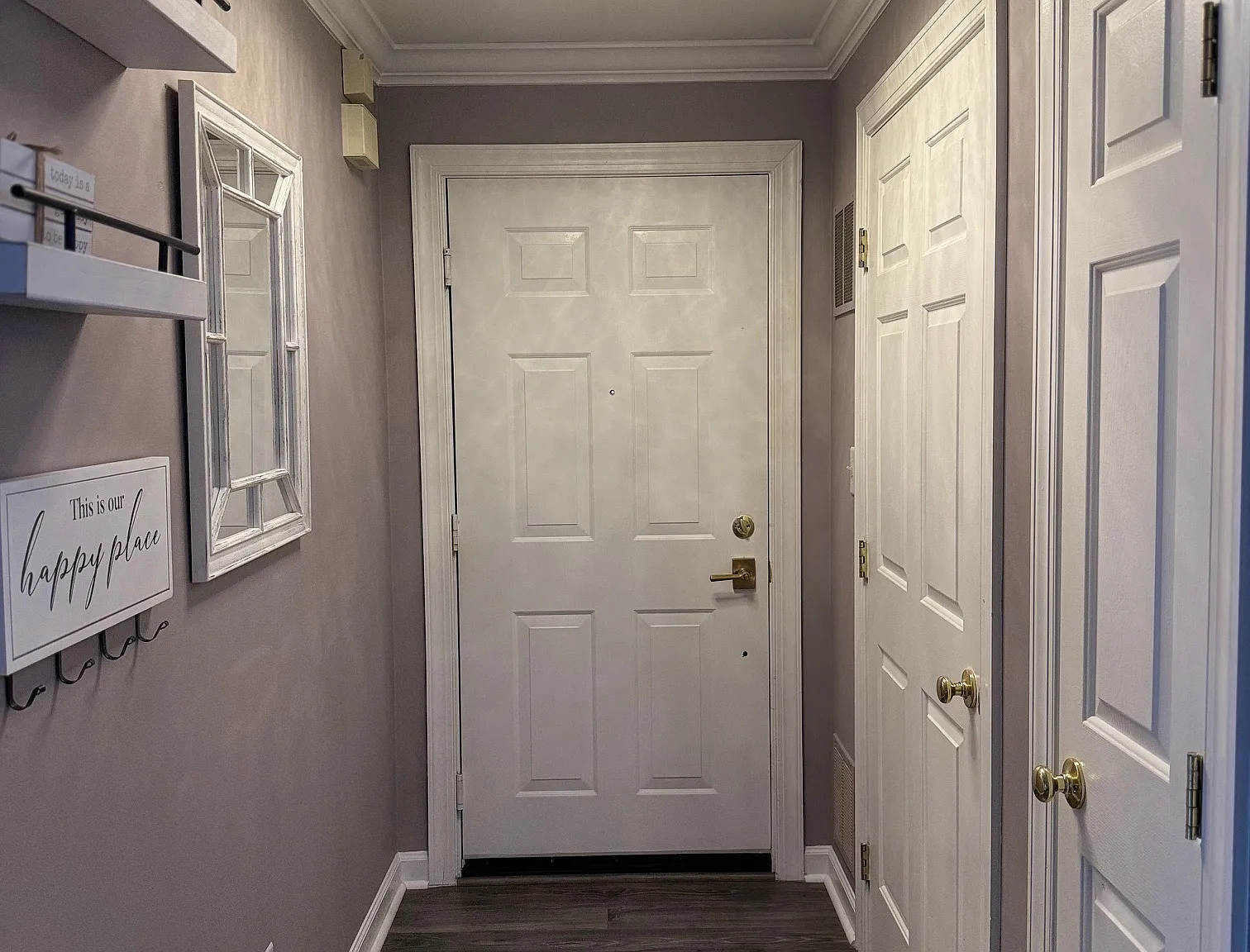 8327 Bluebird Way — Photo 1