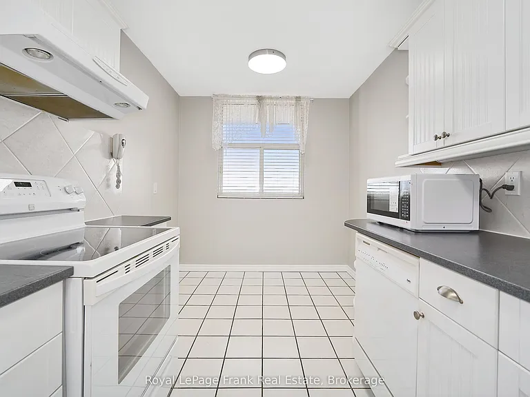 44 Falby Ct #909 — Photo 13