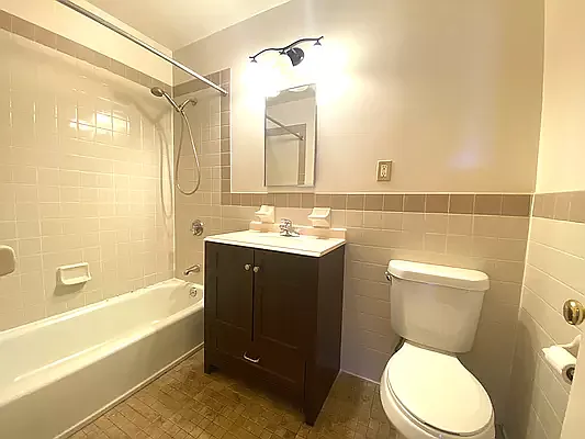 Rented by EXR | media 7