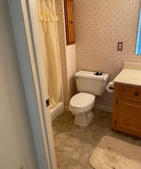 60 Church Ct — Photo 12
