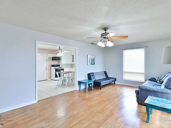 2nd image of 2109 Collins Ave