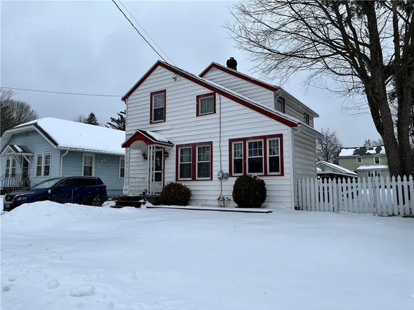 250 W 13th St, Elmira Heights, NY 14903