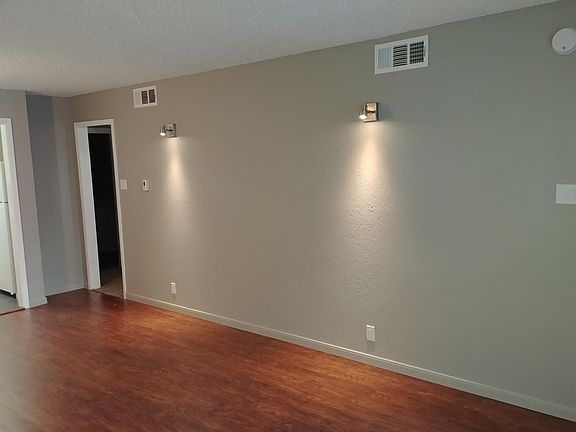 5th image of 5319 Fleetwood Oaks Ave APT 158