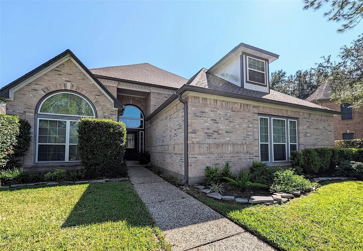 Building Photo - 20406 Chadbury Park Dr