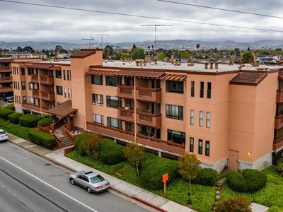 456 Mariners Island Blvd APT 319, San Mateo, CA, 94404