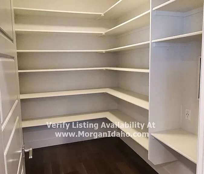 6518 N Fairborn Ave — Photo 7