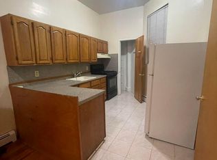 4917 19th Ave, Brooklyn, NY 11204