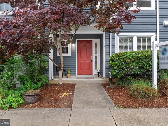 2nd image of 7 Mizzen Ct