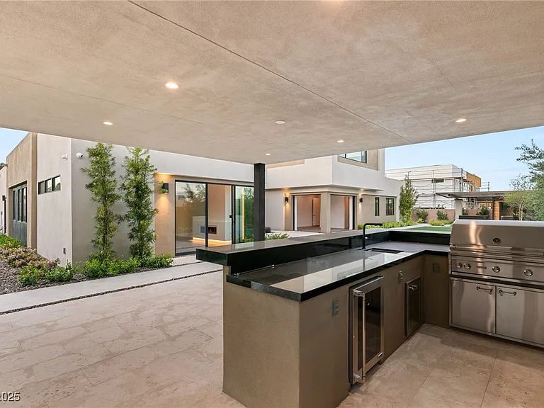 7385 Heron Canyon Ct — Photo 47