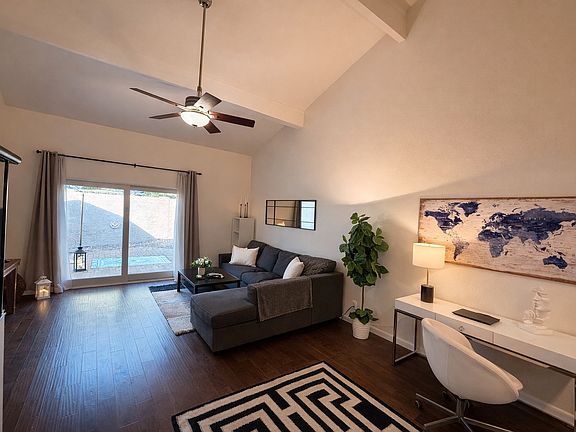 3rd image of 618 E Manzanita Pl