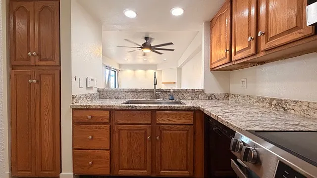 2142 E Turney Ave #10 — Photo 10