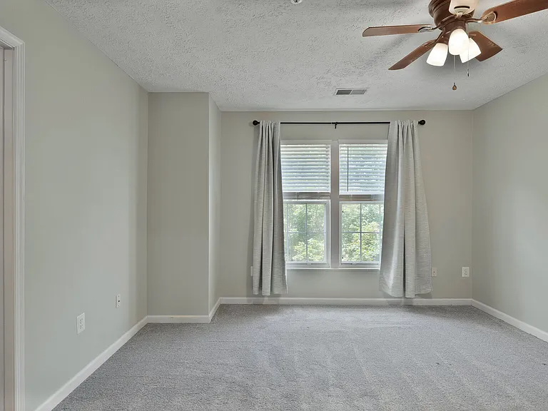 114 Paden Ct — Photo 14