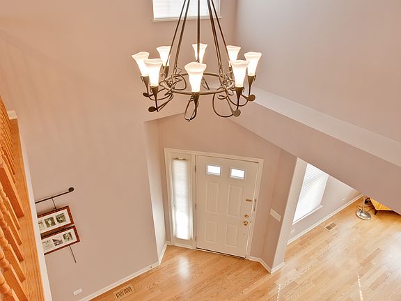 2nd image of 908 Anthonio Ct