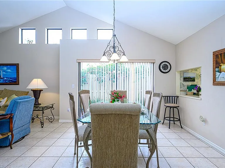 855 Reef Point Cir — Photo 11