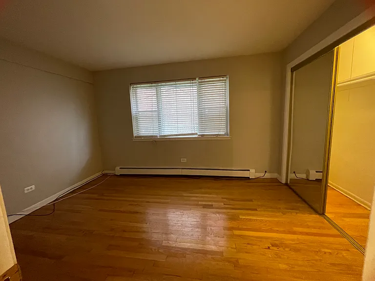 4056 N California Ave #1C — Photo 9