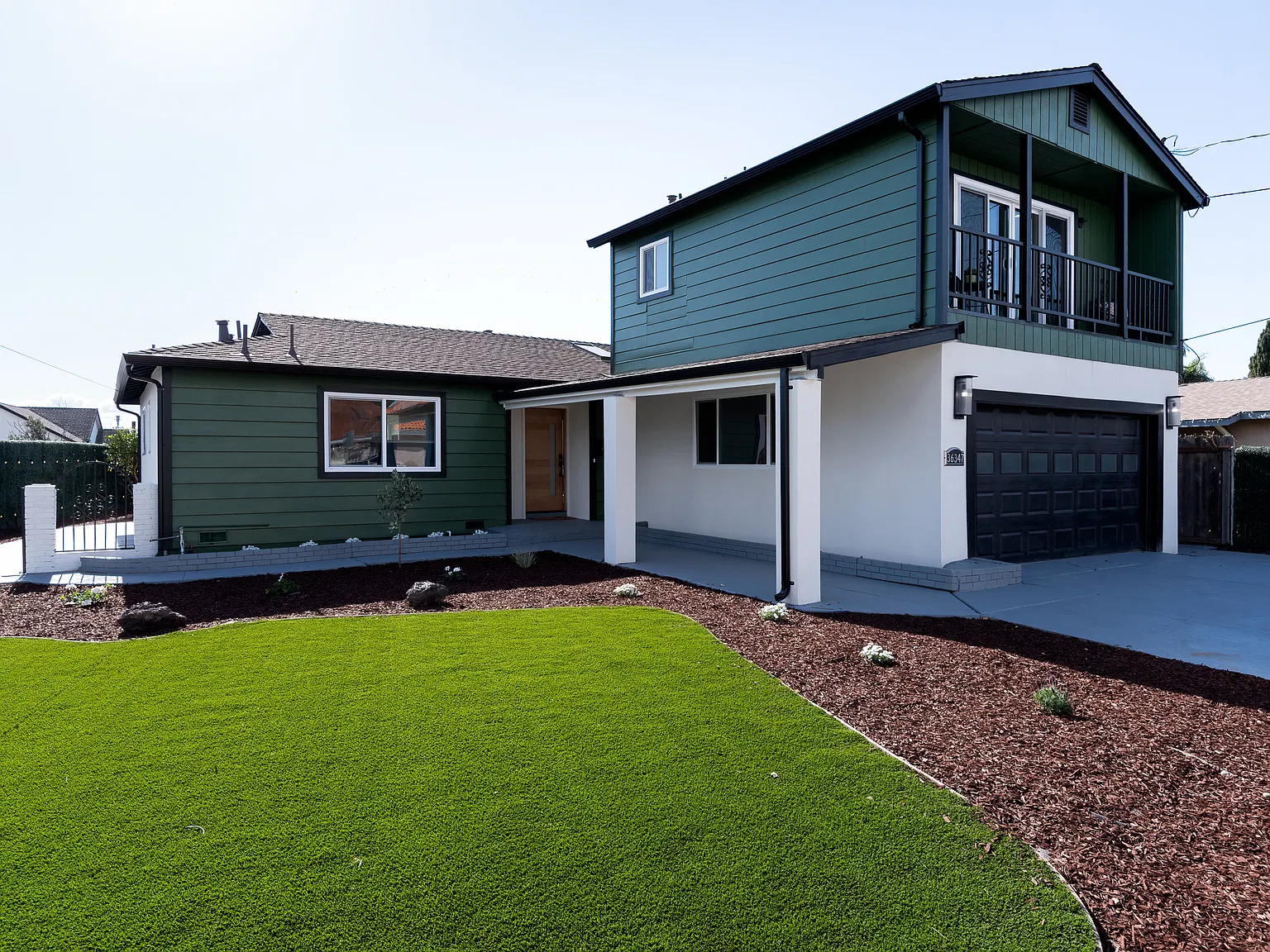4 bed, 2133 sqft, $4,800 — Photo 3